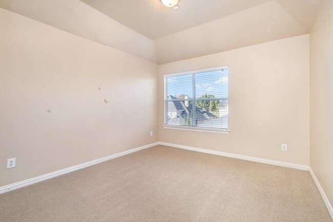 Building Photo - 4613 Penelope Ln