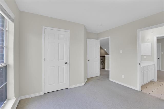 Building Photo - 1524 Endicott Dr