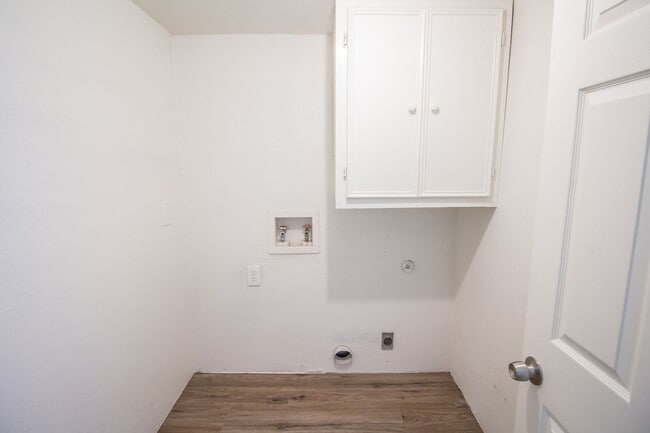 Building Photo - updated 3 bedroom 1 bathroom 2 car garage