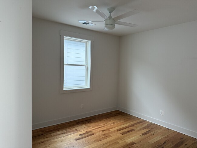 Building Photo - 1602 Litton Ave