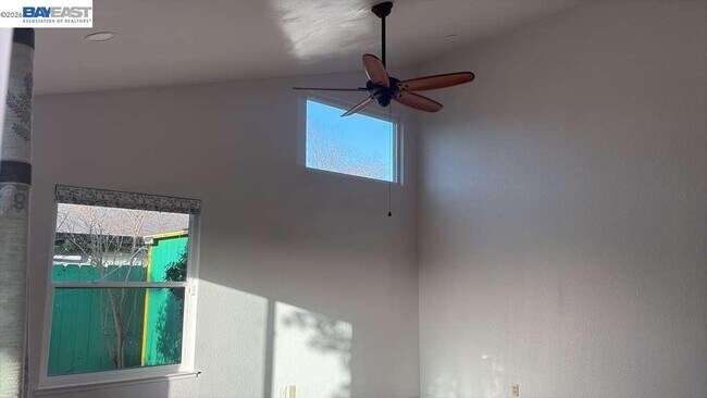 Building Photo - 101 E Portola Way