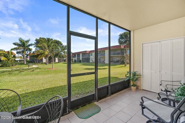 Building Photo - 201 St Lucie Ln