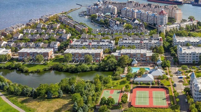 Building Photo - 101 Shearwater Ct E