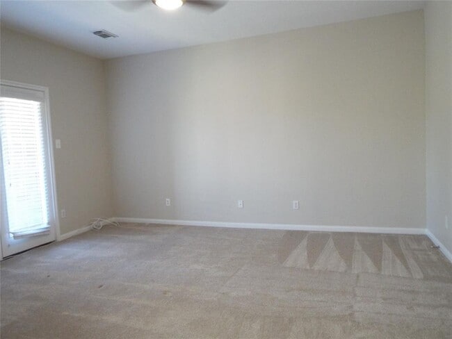 Building Photo - 11400 W Parmer Ln
