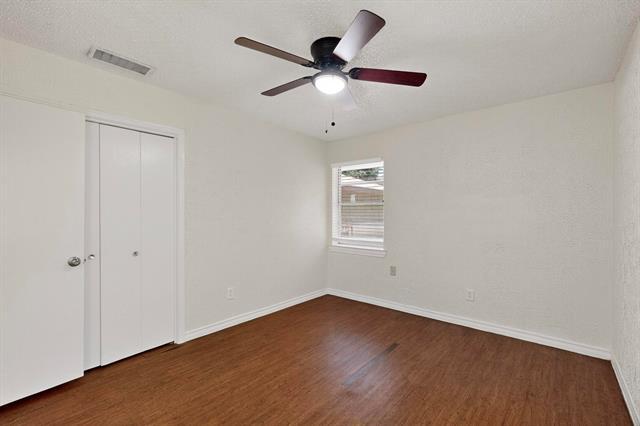 Building Photo - 10421 Muskogee Dr