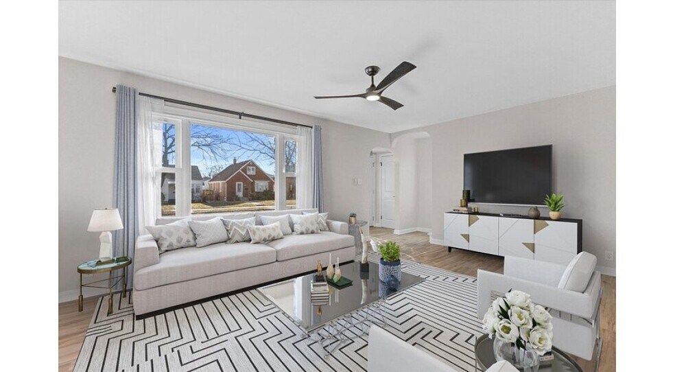 Building Photo - 3223 S 25th St