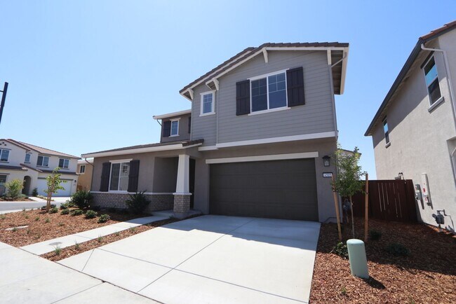 Building Photo - 4505 Madeleine Wy