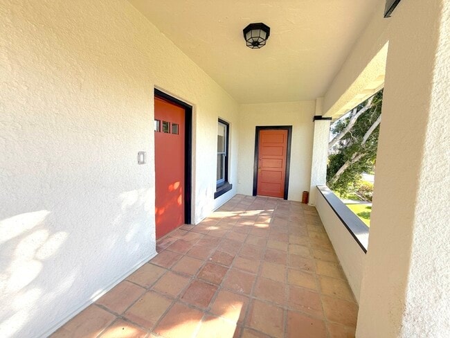 Building Photo - 412 W Roosevelt St