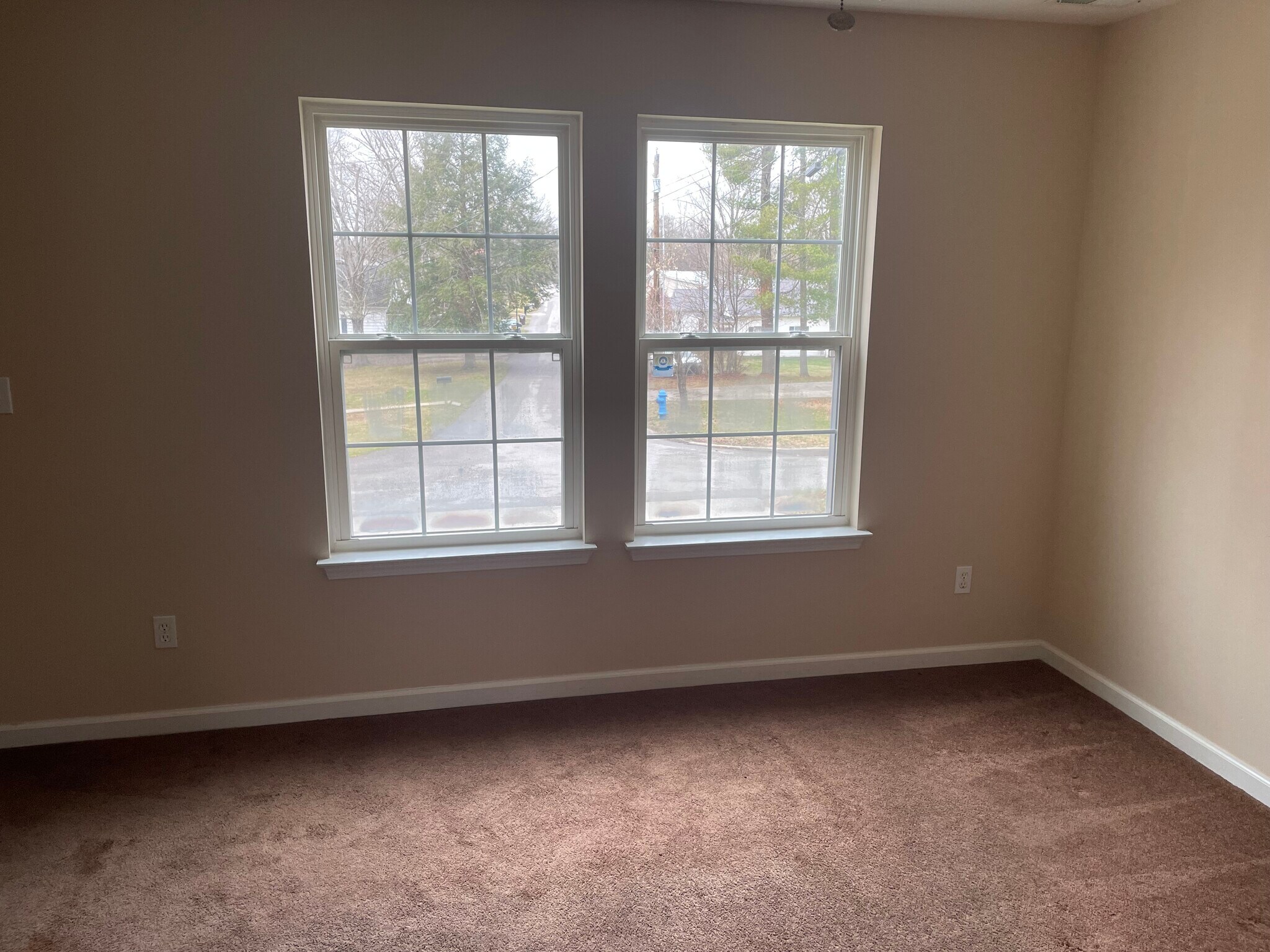 Building Photo - 110 Pettus Pt