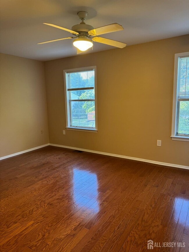 Building Photo - 286 Palombi Ct