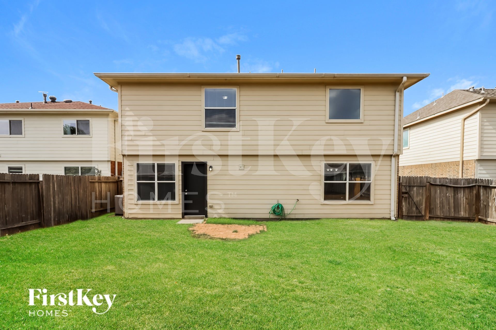 Building Photo - 25339 Barmby Dr