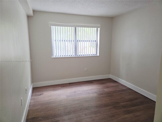 Building Photo - 15640 SW 80th St