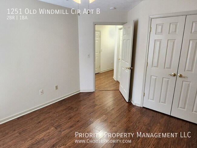 Building Photo - 1251 Old Windmill Cir