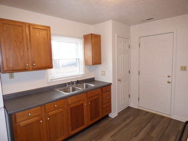 Building Photo - 308 Pursley Dr