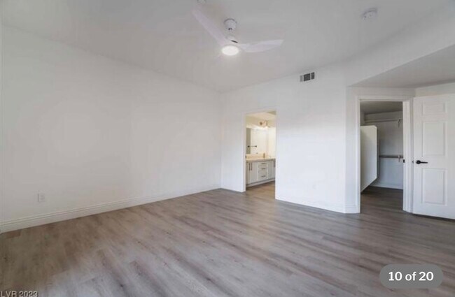 Oversized Ceiling Height - 830 Carnegie St
