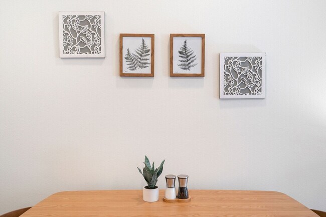 Building Photo - 1835 14th Ave