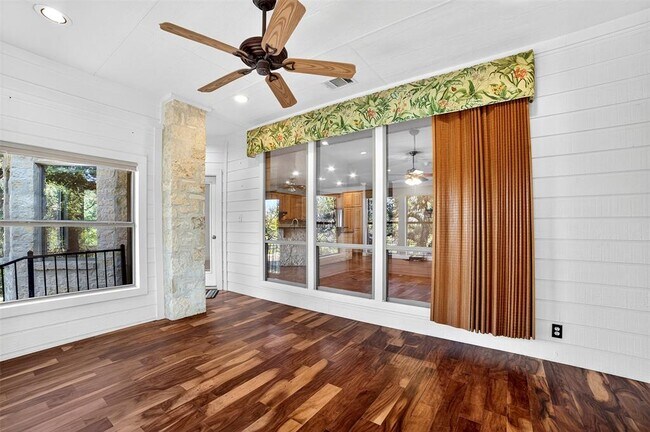 Building Photo - 116 Grey Fox Ln