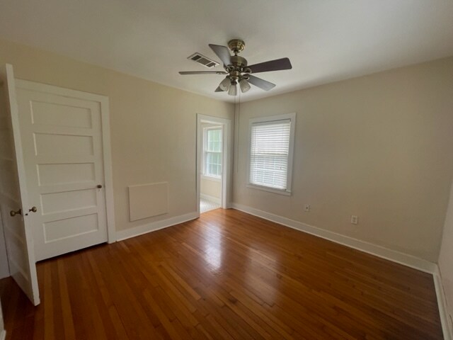 Bedroom - 3321 Drummond St