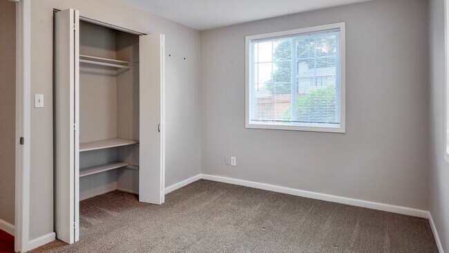 Building Photo - Charming 3BR Home with Massive Fenced in Yard