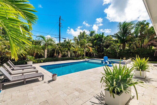 Building Photo - 1936 Harbour Inlet Dr