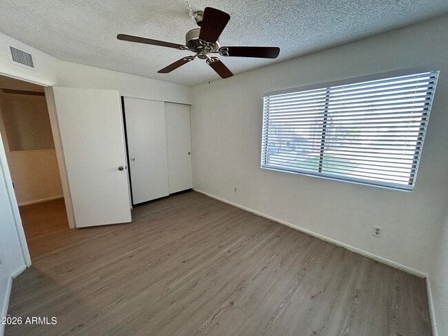 Building Photo - 2040 S Longmore