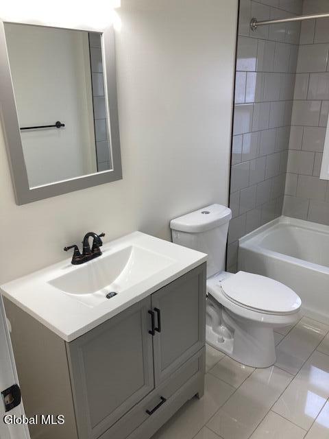 Building Photo - 4 Katherine Rd