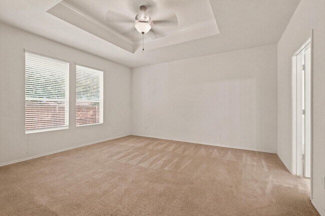 Building Photo - New LVP Flooring & Large Backyard in Schertz