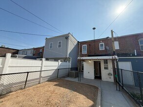 Building Photo - Fully Renovated 2BR Home w/ Fenced Yard & ...