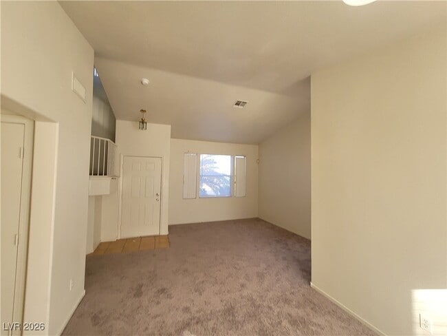 Building Photo - 25 Newburg Ave