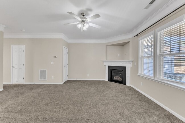 Building Photo - Charming 3-bedroom, 2-bathroom home nestled in the heart of Wake Forest