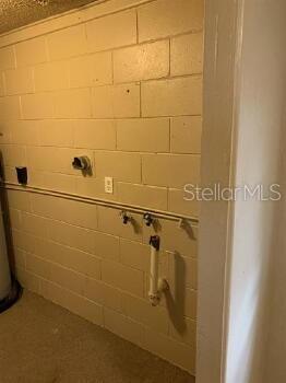 Building Photo - 1220 Morin St