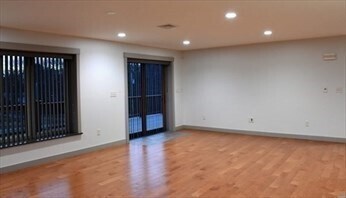 Building Photo - 21 Skyview Ln