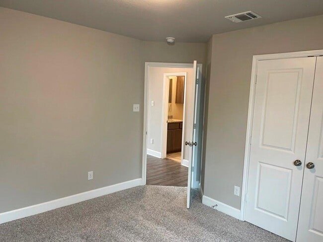 Building Photo - 5755 Redfish Ct