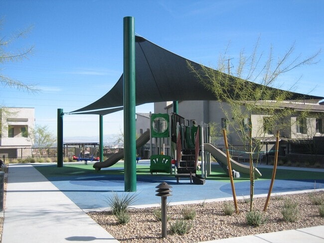 Building Photo - West Summerlin Townhouse - 1833-SqFt. - 3-beds, 2.5-baths, 2-car attached garage, Gated Comm.