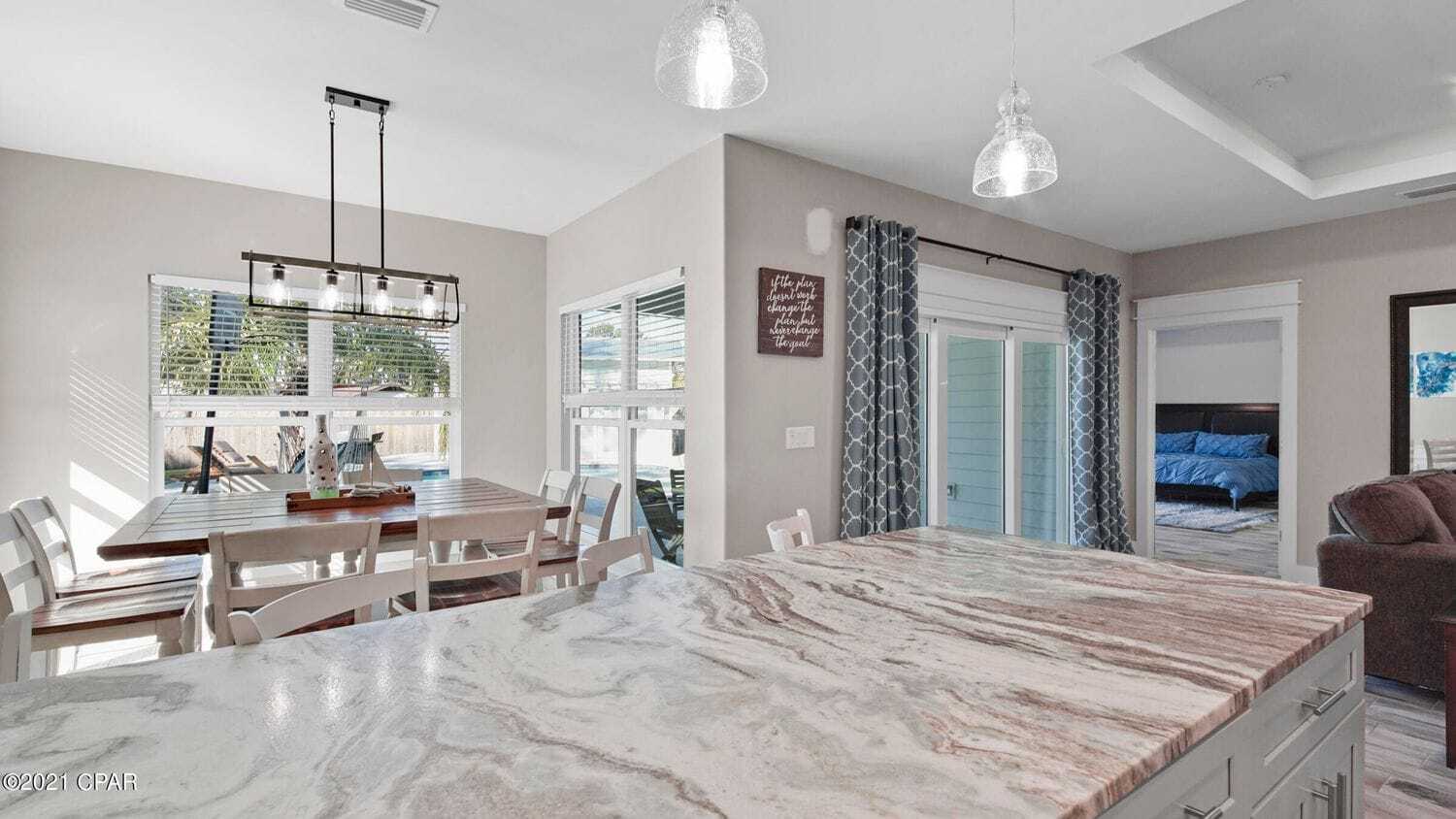 Building Photo - 2916 Laurie Ave