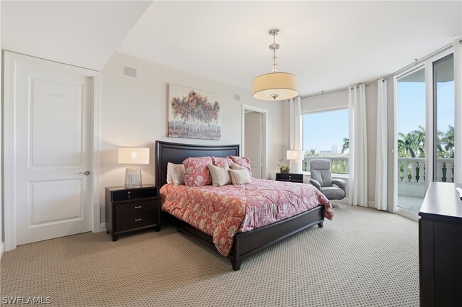 Building Photo - 5051 Pelican Colony Blvd