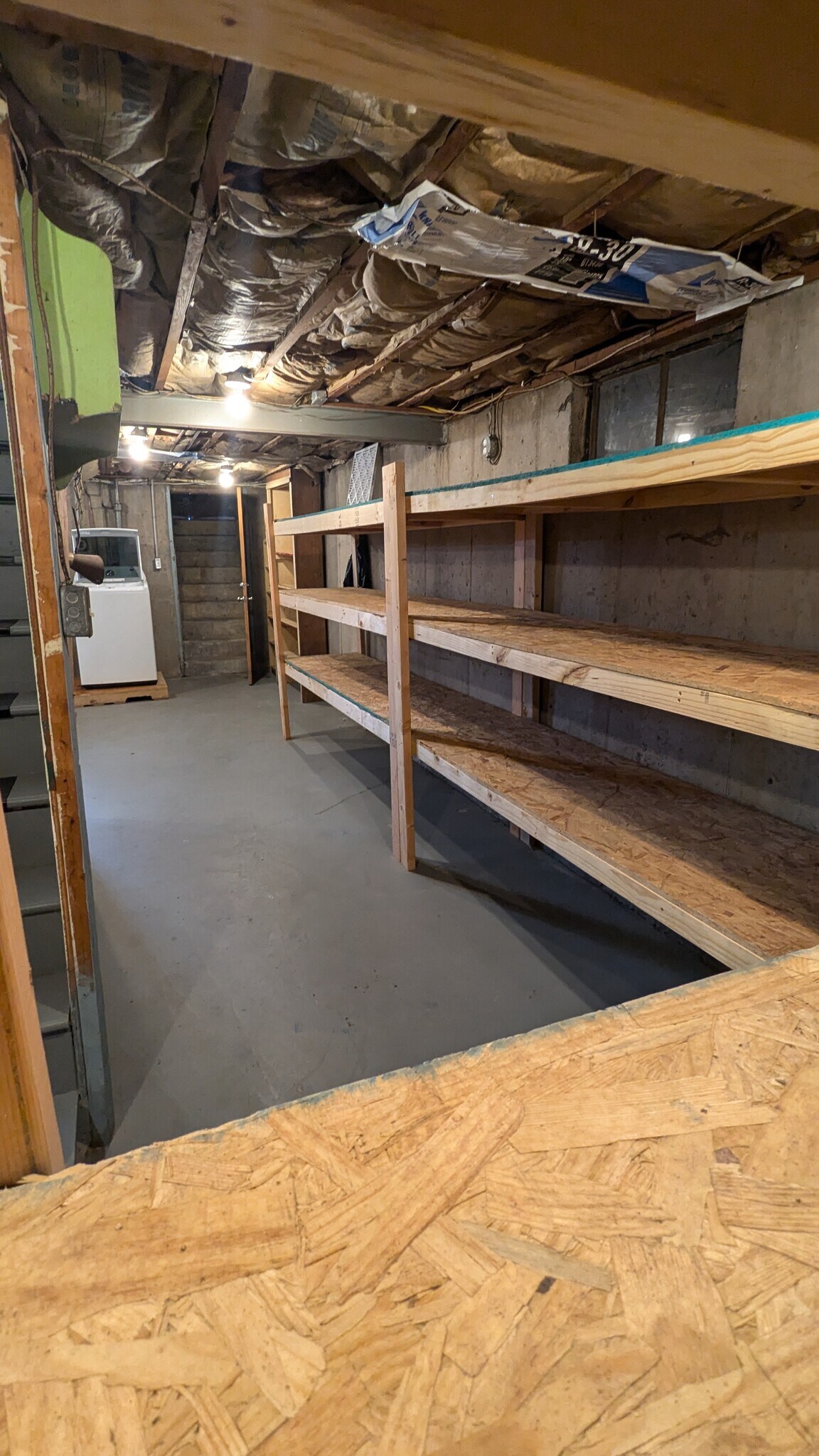 Building Photo - 1220 N Cedar Crest Blvd