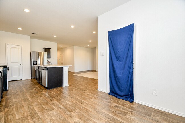 Building Photo - 21602 Zydeco Ct