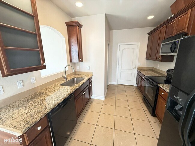 Building Photo - 7116 W Mead Ave