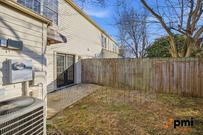 Building Photo - 705 Mill Landing Rd