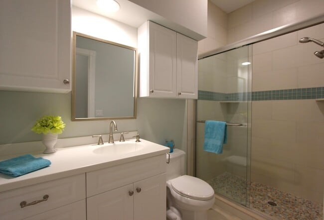 Building Photo - 117 Hampton Cir