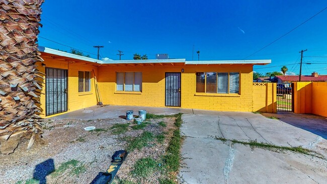 Building Photo - 1304 Rexford Pl