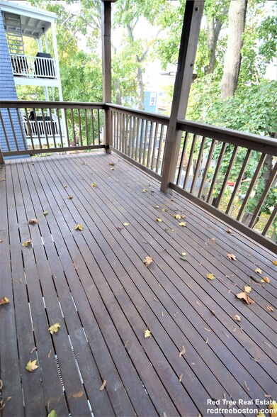 Building Photo - 82 Montebello Rd