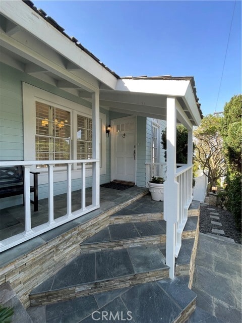 Building Photo - 952 2nd St.