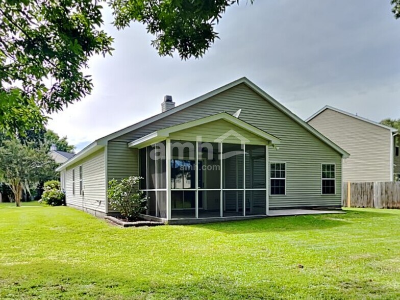Building Photo - 108 Elbow Cir