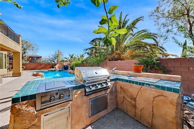 Building Photo - 9536 Bella Di Mora St