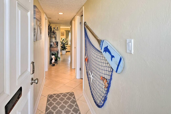 Building Photo - 2700 Ocean Shore Blvd