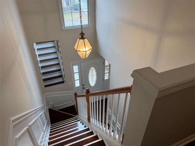 Building Photo - 875 Eagle Creek Dr NW