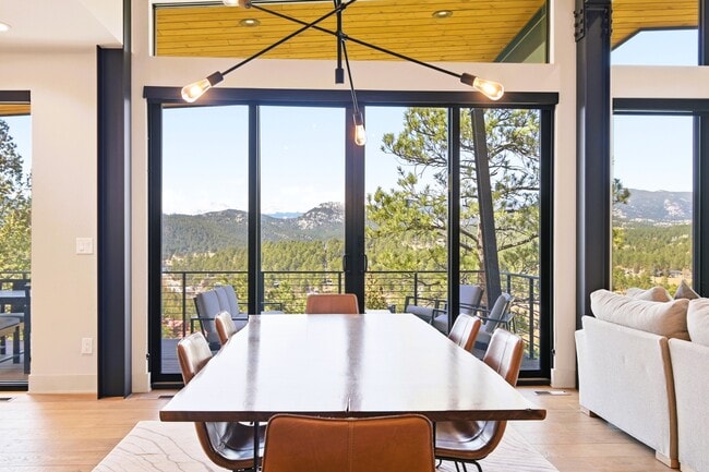 Building Photo - 4475 Forest Trail