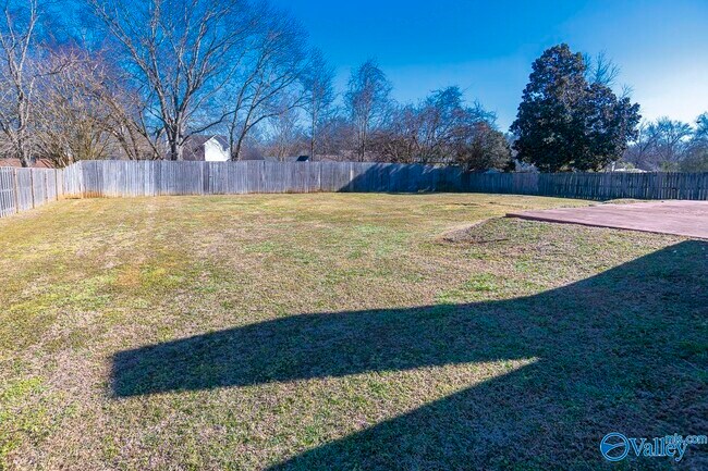 Building Photo - 157 Chanel Dr